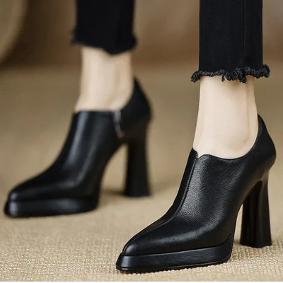 Carinia | Stylish Pumps